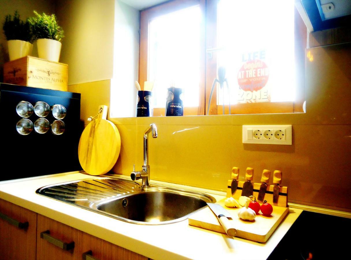 Apartman For 4 - Lovreta Макарска Екстериор снимка