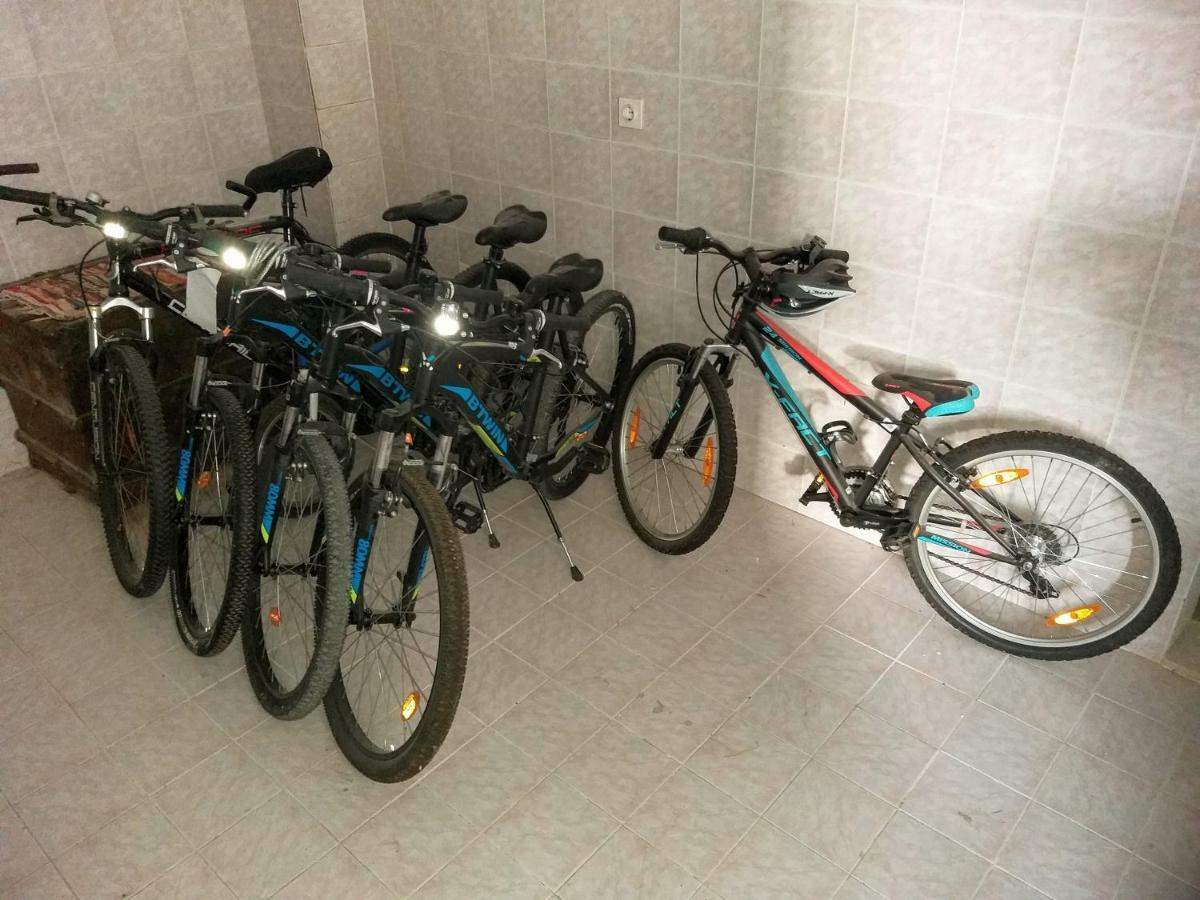 Apartman For 4 - Lovreta Макарска Екстериор снимка